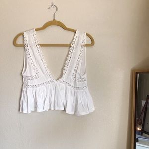 White detailed tank
